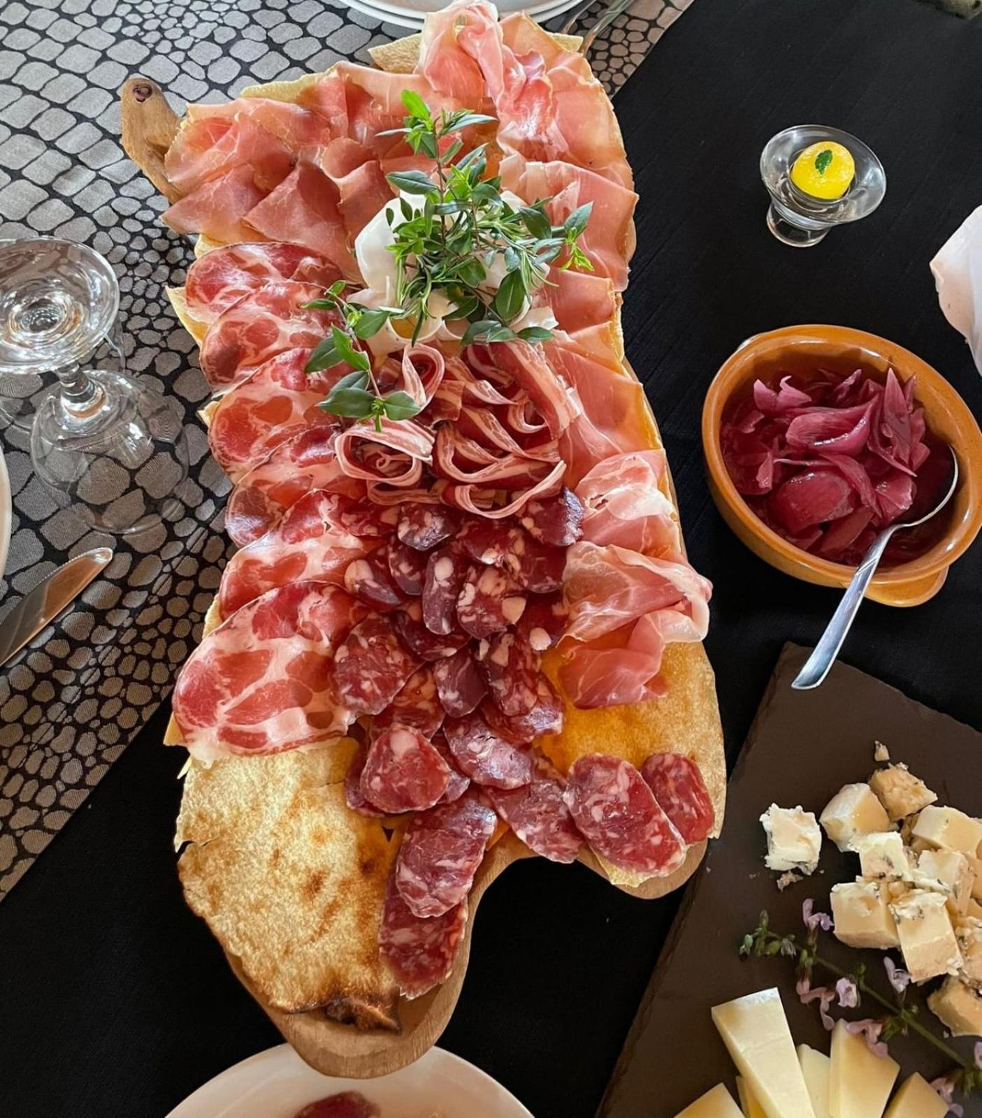 Tenute Testoni Agriturismo E B&B Bassacutena Eksteriør billede